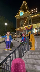 Mickey Minnie and Pluto interaction #disney #disneyparktour #disney70th #disneyparks