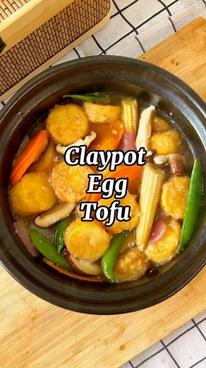 258K views · 3.6K reactions | Claypot Egg Tofu Ingredients: Egg tofu Sweet peas Carrots Baby corn Garlic Ginger Onions Soy sauce 1tbsp Oyster sauce 1-2 tbsp White pepper Shiitake muashroom #eggtofu #tofu #tofurecipes #simplerecipe #easyrecipe #chinesefood #cookingvideo #recipevideo #foodasmr #foodie | teefoodd | Facebook