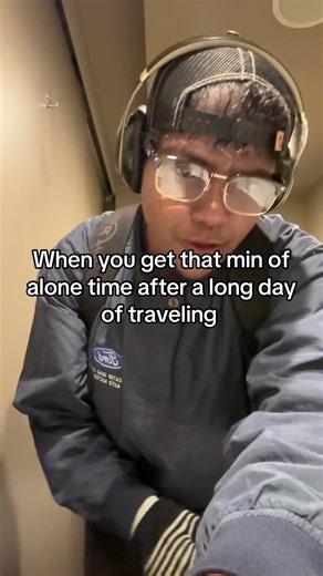 Restroom break = dance break