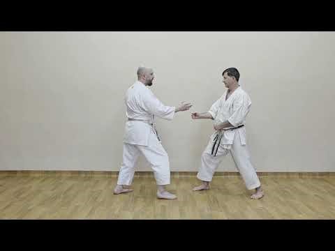 Effective combinations - Age uke / Uraken / Empi Uchi