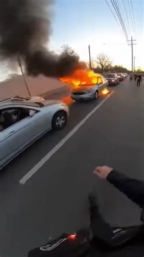 Child Trapped in Burning Car — Officer Smashes Window to Save Him 🚨🔥 #rescue #childrescue