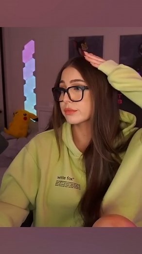 33K views · 568 reactions | Don't get it wrong! #twitchstreamer #twitchclips #twitchmoments #pickupline #jokes #twitch #gamergirl #tts #texttospeech | Mikaylah TV | Facebook