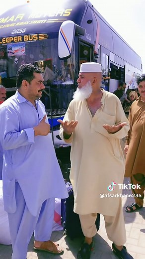 Language Learning Tips and Tricks for Karachi Learners
