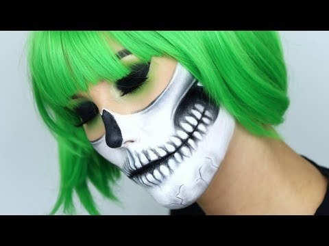 Halloween makeup: creating a skull masterpiece