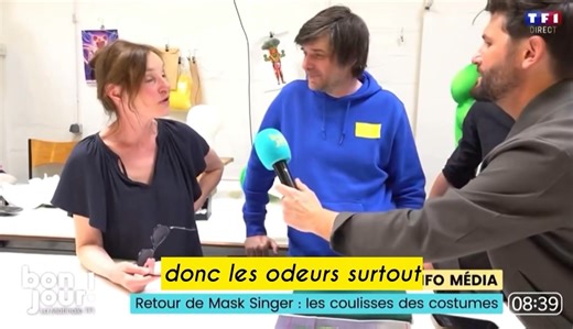 41K views · 260 reactions | Étonnante révélation sur les coulisses de MASK SINGERLa question nous venait des téléspectateurs question de NATHALIE « comment fait-on pour nettoyer les costumes de Mask Singer? »Vous n’allez pas être déçus de la réponse !#bonjour #masksingerQue pensez-vous de cette méthode ? | Christophe Beaugrand | Facebook