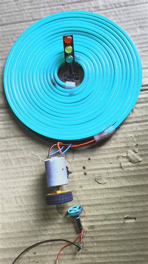 Automatic Traffic 🚦 LED Light with Neon Step Light Using 12V DC Motor #tech #project