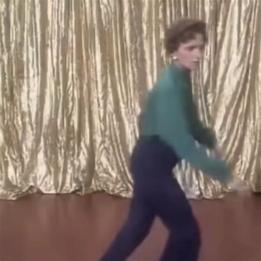 Dancing into the weekend. #YachtRockRadio#YachtRock | Yacht Rock Radio