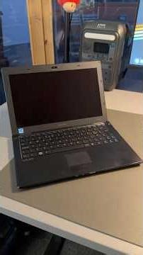 Sony Vaio X Boot Up - When Thin Meant Expensive!!