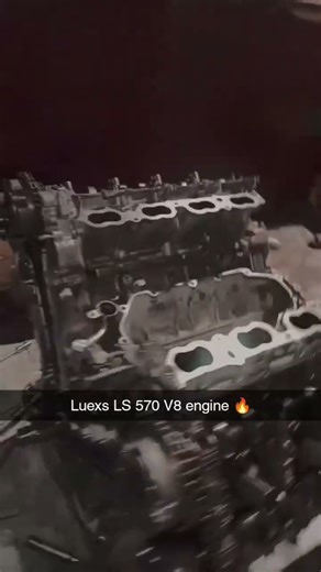 Lexus LS 570 engine timing #automobile #phonkagressive #mechanic #toyotapickup #shorts #lexusgs450h