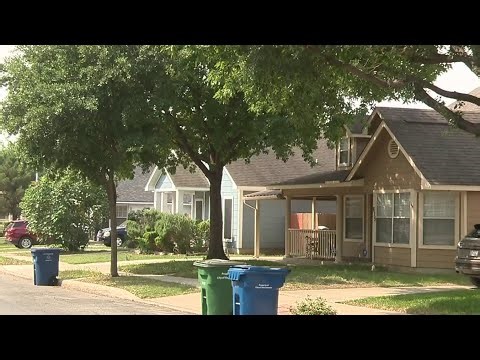 Foreclosure rates are reportedly up nationwide. What does that mean for San Antonio?