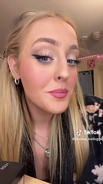 College Glam Makeup Tutorial