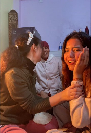 It was fun but at the cost of getting wet by the water from her mouth 😭😭😭. Anyways we had fun guys 🫶🥲#fyp #fypage #trend #friends #treanding #challange #fyppppppppppppppppppppppp #fypシ゚