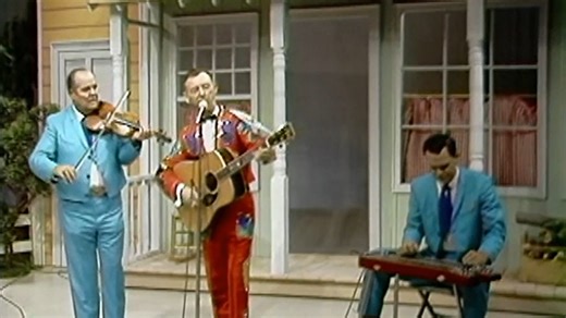 88K views · 2.4K reactions | Hank Snow - My Little Old Home Down in New Orleans For great Country Music 24 hours a day tune in to: KelticCountry.com Sponsor: GaelicArt.com | Keltic Country TV | Facebook