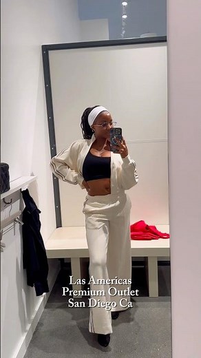 ‪@Fabletics‬ just opened a new location at the Las Americas Premium Outlet in San Diego.