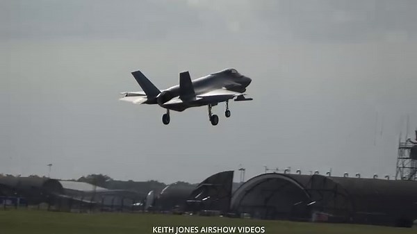 609K views · 9.5K reactions | F-35 Lightning | Keith Jones Airshow Videos | Facebook