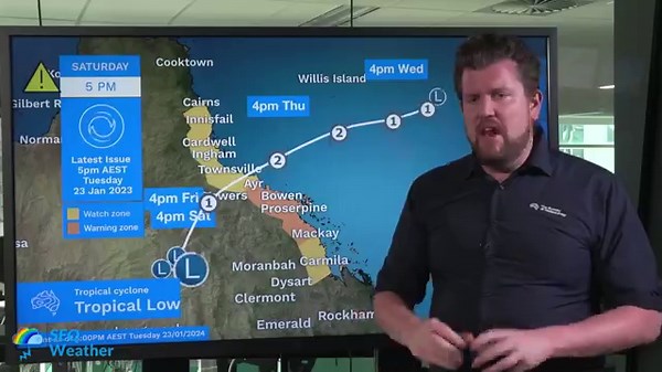 3.9K views · 86 reactions | Severe Weather Update #2: Tropical cyclone to develop early Wednesday morning, and cyclone warnings now current with Meteorologist Dean Narramore from BOM | SEQ Weather | Facebook