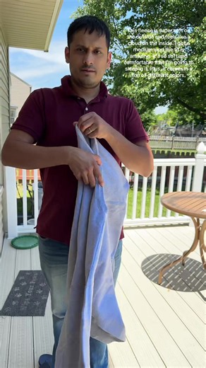 Hanes Cloud-Soft Fleece Review — Comfortable Fit & Multiple Colors