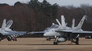 Growing Navy fighter pilot shortage raises serious military readiness concerns