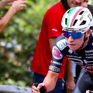 321K views · 30 reactions | E' arrivato! Ora hai un boost in più per dare energia alle tue perfomance!  Ciclodestrine (Cluster Dextrin®), Palatinose® e Maltodestrine a diversa destrosio equivalenza  β-Alanina  Caffeina ❗️Formula brevettata Provalo nei tre gusti:  Arancio  Limone  Frutti Esotici | EthicSport | Facebook