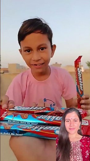 Introducing the "VitaWear SmartBand," a next-generation wearable gadget🎉