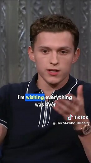 Spider-Man & Mysterio Get Swole - Colbert