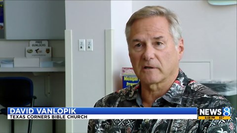 Church members learn how to react to active shooter