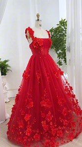 713K views · 14K reactions | Shopping link: https://bit.ly/4pQirXH We always accept custom orders. #Dress #gown #fashion #prom #promdress #prom2026 #hautecouture #sewing #creative #custommade #vestido #plussize #reddress #formaldress #eveningwear #wedding #bridal | Miss Jophiel | Facebook