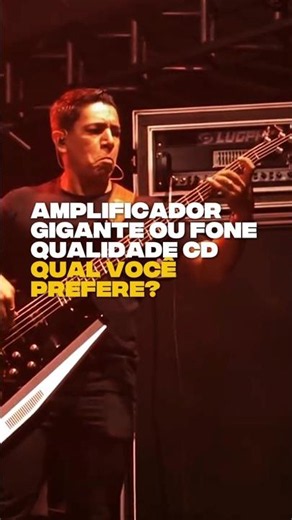 AMP OR HEADPHONES? WHICH DO YOU PREFER?🤔 #music #bass #groove #bassguitar #slap