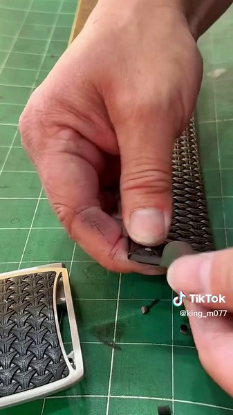 How to Craft a Leather Belt: Step-by-Step Guide