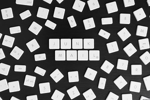 Filtern Sie Nachrichten von unbekannten Absendern an Junk in IncrediMail - WIE MAN 2026