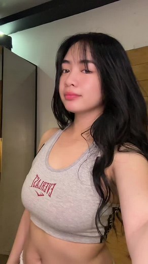 One Makeup One Shoot Challenge with Angela