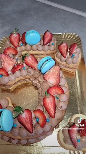 number cake chocolat fraise 🍓 ❤🥰#pourtoi #abonnetoi❤️❤️🙏 #trend #fyp #foryou #fraise #chocolat #patisserie #numbercake