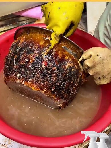 Effective Heavy Oil Cleaner for Tough Stains