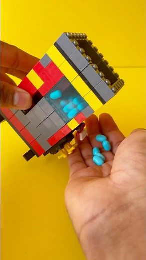 Working Lego Vending Machine with Safe #lego