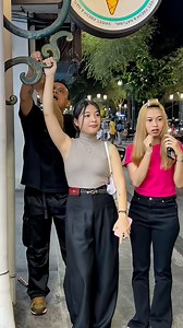 beautiful girl handcuffs 😍 #handcuffs #prank #funnymoments | Da Jack Manullang