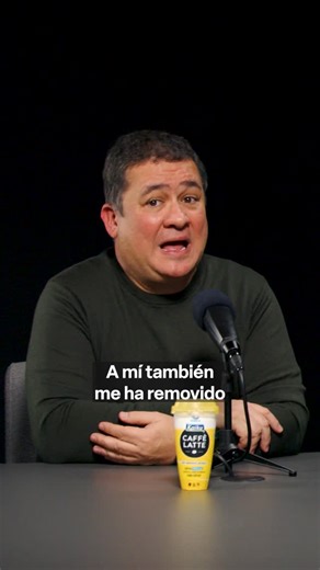 🎥 Secun de la Rosa pasó por La Script para charlar con María Guerra sobre cómo fue su paso por ‘Aída’ y cómo ha sido el rodaje de la película ‘Aída y vuelta’, también cómo le ha removido a él y a sus compañeros. 🎙 “Para ellos ha sido su segunda casa. A mi me ha removido más en otro terreno” ▶️ En el nuevo programa de @la_script, @mguerramerino entrevista a Secun de la Rosa (@secundelarosa) ▶️ Disponible también en YouTube y Spotify | La Script