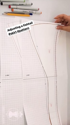 Adjusting a fishtail skirt #pattern You can get more information as for sewing skirts in the Course “Skirts and Petticoats” by Dressmaking Academy. Textile Arts, Crafts, Dresses & Skirts #sew #pattern #sewingcorset #kozorovitsky #tatiana #howtosew #sewing #академиякорсета #пошивкорсета #выкройка #козоровицкая #каксшить #fashionschool #onlinefashionschool #diy #shorts #dressmaking #fypシ #fyp | Dressmaking Academy by Tatiana Kozorovitsky