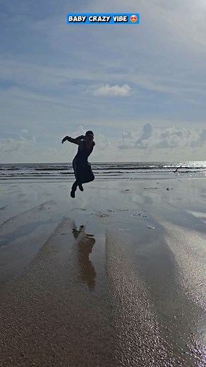 Aditya Malviya on Instagram: "Beach Vibe Be Like 藍 .@justinbieber . . . . . . . . . . #travel #trend #crazytrip #adityacrazy #adityacrazybones #bonebreaker #flexibleboy #contortion #beach#flexor #flexibility #baby #justinbeiber #contortionist #beachlife , aditya dance #beachvibe#crazy ,dancer, me while , gone wrong"