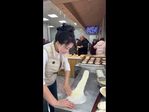 Real-Time Flatbread Production | Traditional Shaobing Technique | No Commentary