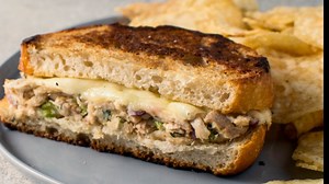 Simple Tuna Melt Recipe - Mashed