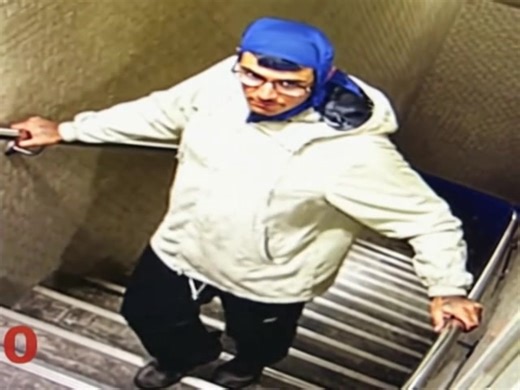 1.3K views | ❗️SASKATOON CRIME STOPPERS❗️ If you have information or can identify the individuals shown in photos, please contact Crime Stoppers at 1-800-222-8477 or leave a tip online at saskatooncrimestoppers.com. Tips are completely anonymous! We pay cash rewards up to $2000 for information that leads to an arrest. | Osnil | Facebook