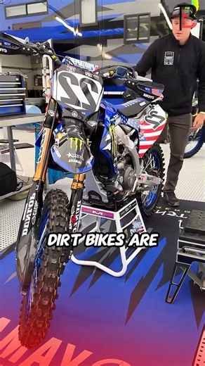 Dirt Bike vs Street Bike What’s the Difference?#motorcycle #shorts