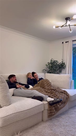 Southerly Bower on Instagram: "She’s a dream! 🥹 @jackssofadrops has sofas starting from £199 👏 This sofa has made us so happy, I finally get to cuddle my boys all at once - movies nights are officially perfect! I couldn’t not share Jack because I know so many of you will love how affordable his sofa range is. I was super sceptical about the quality considering this huge sofa was under a thousand pounds but it’s 10/10! The one I have is called the U Shape Carnaby sofa in Boucle. I asked jack if