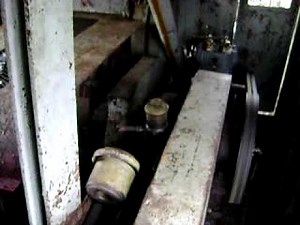 1947 locomotive crane operating