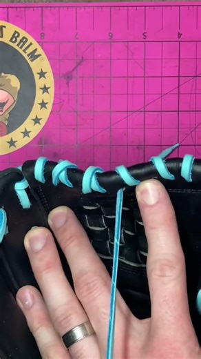 Wilson A2002 ZCat Fastpitch Web Spiral Relace