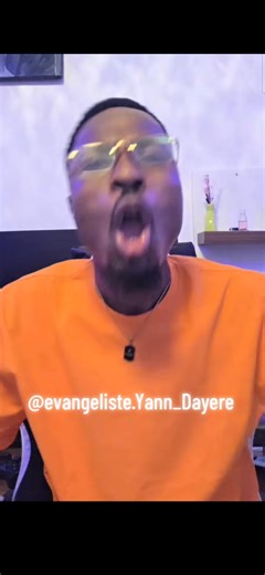 Vérité même y'a son client et sa cliente ici ow extrait du live de mon père @evangeliste.Yann_Dayere #fyp #viralvideo #tiktokchretiens✝️❤️ ##humour #évangélisteyanndayere