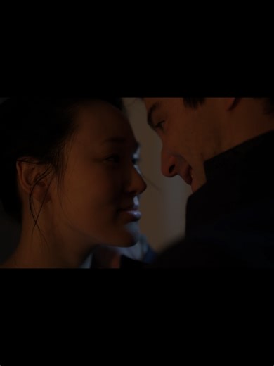 The staircase scene...omg #Bridgerton #WhatToWatch