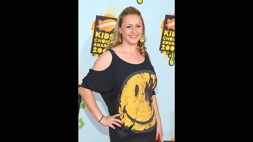 'The Patriot' actress Skye McCole Bartusiak dies at 21