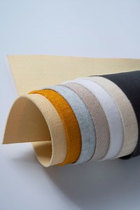 [Hot Item] Fireproof Chemical Radiation Resistance Industrial Cloth Nomex Needle Felt