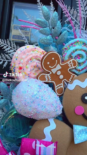 Gingerbread Christmas Decor Ideas